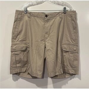Chaps Beige Ripstop Cargo 10” Shorts Mens Size 40‎ (656)